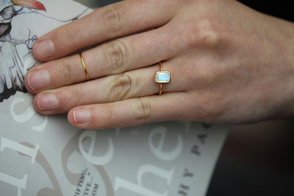 Moonstone Olivier Ring