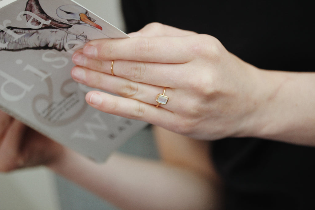 Moonstone Olivier Ring