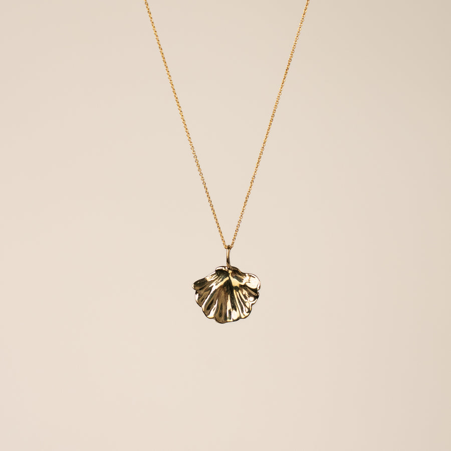 Soft Tides Necklace