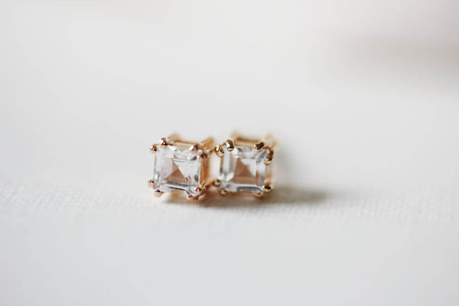 Billie Studs in White Topaz