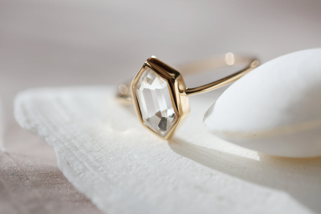 Lucia Ring