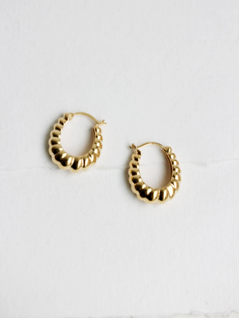 Bateau Hoops