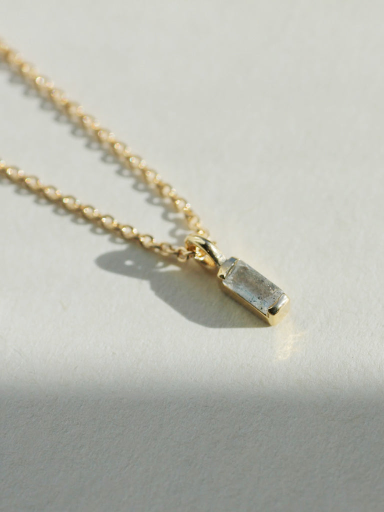 Labradorite Vesper Necklace